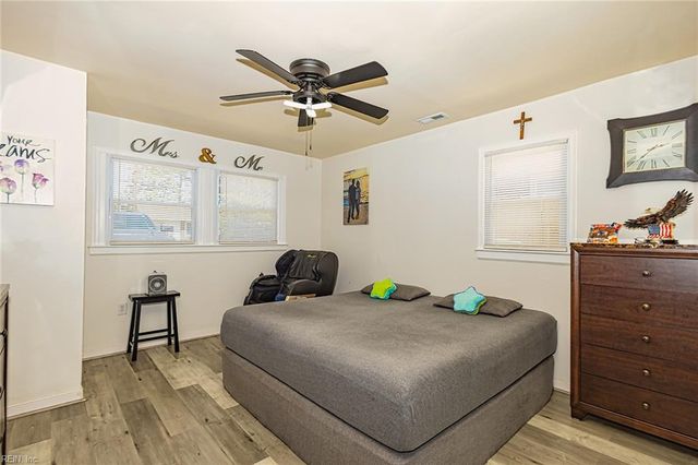 115 Lynnhaven DR, Hampton, VA 23666