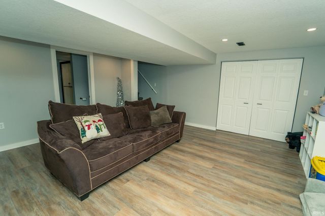 618 Ingle Drive, Ossian, IN 46777