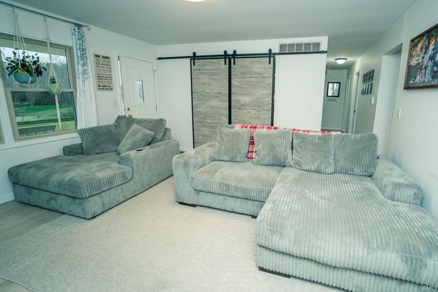 618 Ingle Drive, Ossian, IN 46777