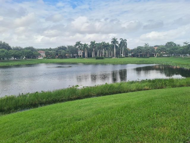 1445 E Bexley Park Drive, Delray Beach, FL 33445