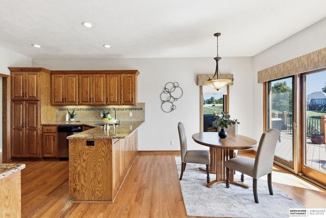 9913 S 176th Street, Omaha, NE 68136
