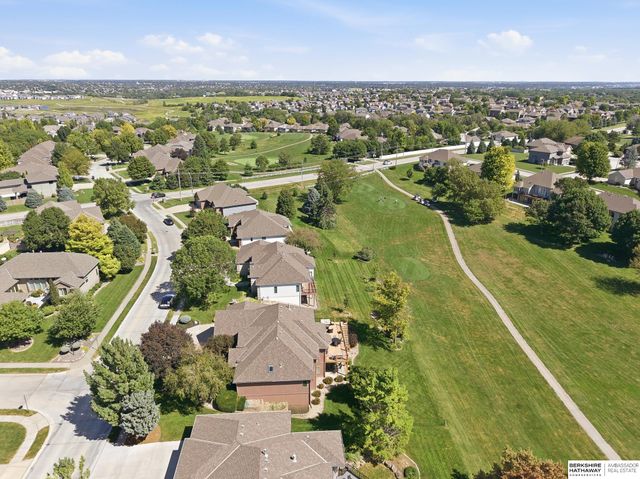 9913 S 176th Street, Omaha, NE 68136
