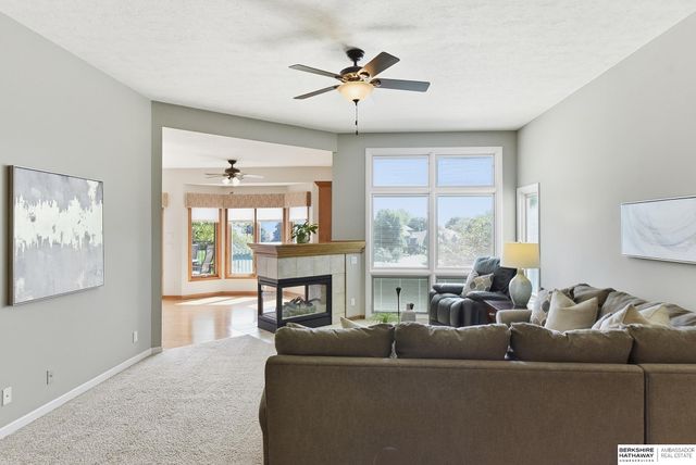 9913 S 176th Street, Omaha, NE 68136