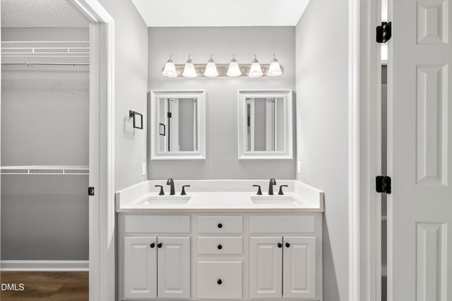 105 Mccoy Drive, Smithfield, NC 27577