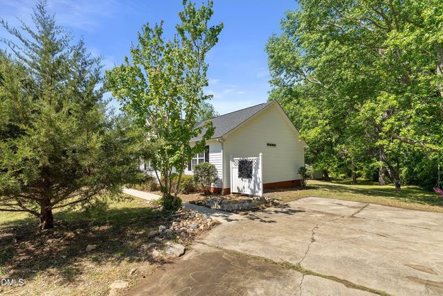 105 Mccoy Drive, Smithfield, NC 27577