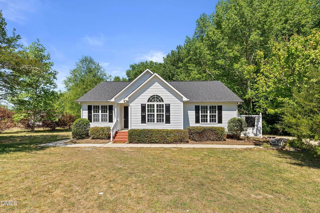 105 Mccoy Drive, Smithfield, NC 27577