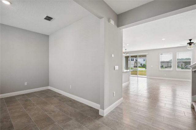 2560 WARREN ACRES BOULEVARD, Wesley Chapel, FL 33543