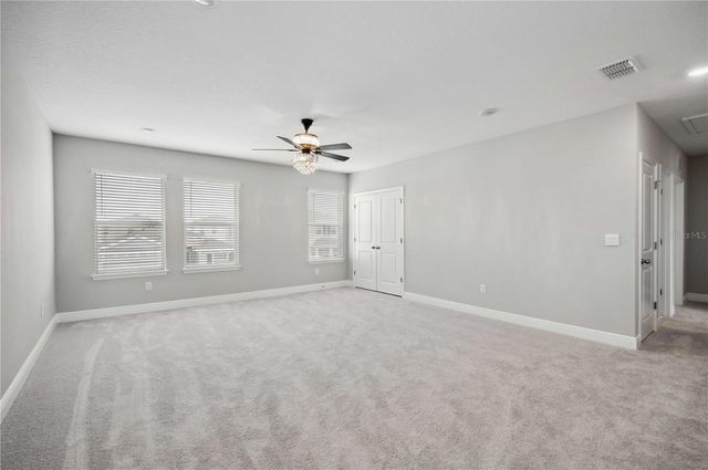 2560 WARREN ACRES BOULEVARD, Wesley Chapel, FL 33543