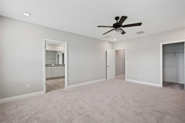 2560 WARREN ACRES BOULEVARD, Wesley Chapel, FL 33543