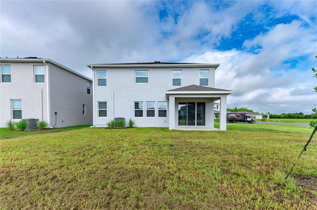 2560 WARREN ACRES BOULEVARD, Wesley Chapel, FL 33543