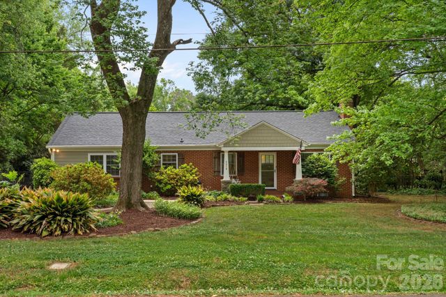 4218 Windemere Lane, Charlotte, NC 28211