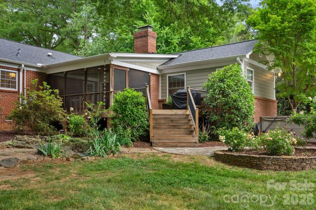 4218 Windemere Lane, Charlotte, NC 28211