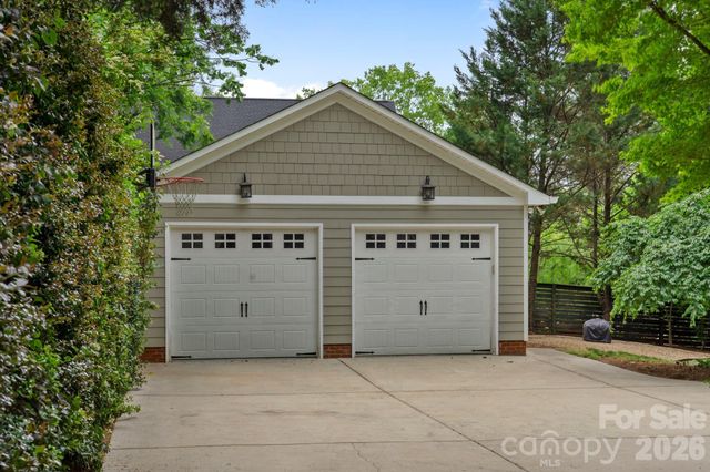 4218 Windemere Lane, Charlotte, NC 28211