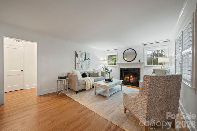 4218 Windemere Lane, Charlotte, NC 28211