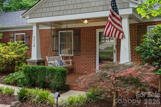 4218 Windemere Lane, Charlotte, NC 28211