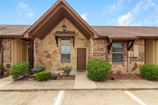 3334 Travis Cole Avenue, College Station, TX 77845