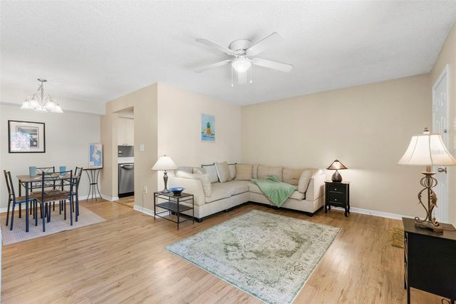 2690 CORAL LANDINGS BOULEVARD 112, Palm Harbor, FL 34684