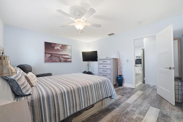 380 SE 5th Avenue, Pompano Beach, FL 33060