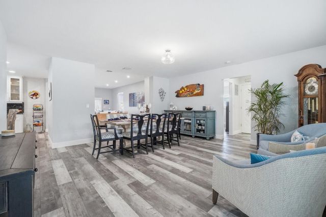 380 SE 5th Avenue, Pompano Beach, FL 33060