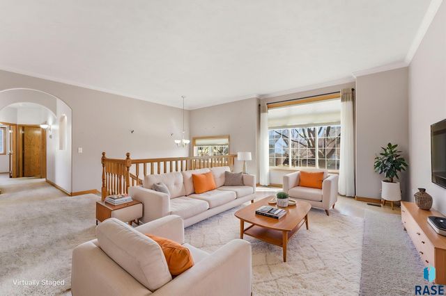 3400 S Alpine Ave Avenue, Sioux Falls, SD 57110