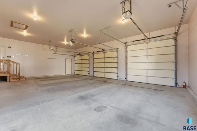 3400 S Alpine Ave Avenue, Sioux Falls, SD 57110