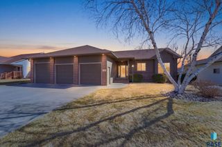 3400 S Alpine Ave Avenue, Sioux Falls, SD 57110
