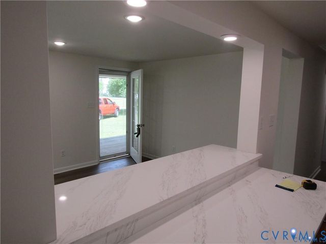 135 Trudie Dr, Center Cross, VA 22437