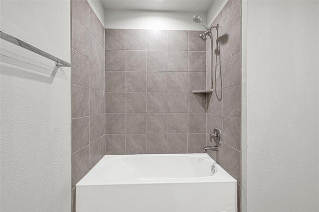 12737 Ermine Street, Houston, TX 77047