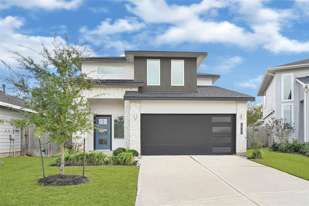 12737 Ermine Street, Houston, TX 77047