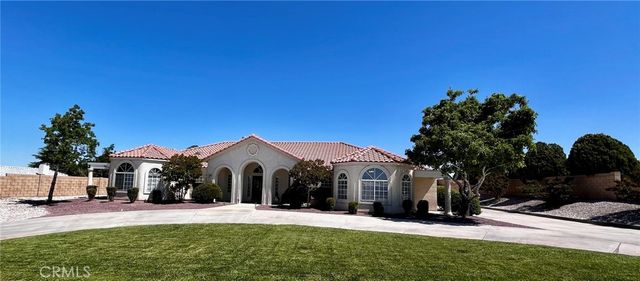 20230 Quail Run Road, Apple Valley, CA 92308