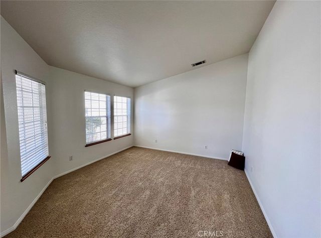 20230 Quail Run Road, Apple Valley, CA 92308