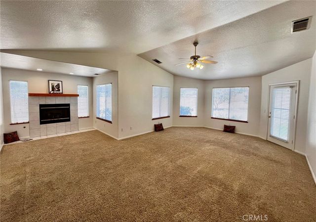 20230 Quail Run Road, Apple Valley, CA 92308