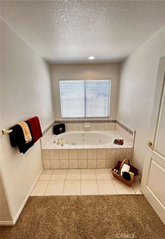 20230 Quail Run Road, Apple Valley, CA 92308