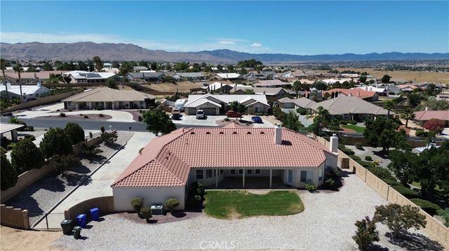 20230 Quail Run Road, Apple Valley, CA 92308