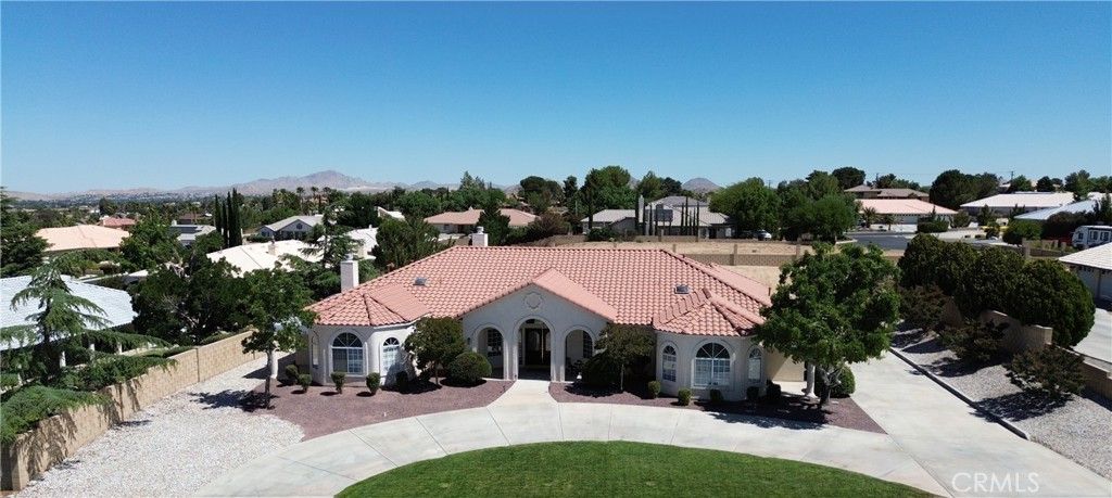 Image 1 of property listing at 20230 Quail Run Road, Apple Valley, CA 92308