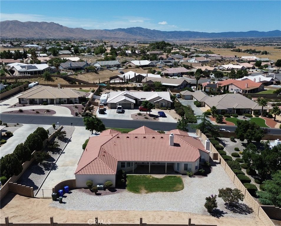 Image 22 of property listing at 20230 Quail Run Road, Apple Valley, CA 92308