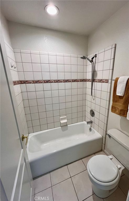 Image 38 of property listing at 20230 Quail Run Road, Apple Valley, CA 92308