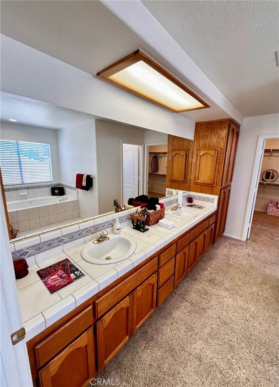 Image 46 of property listing at 20230 Quail Run Road, Apple Valley, CA 92308