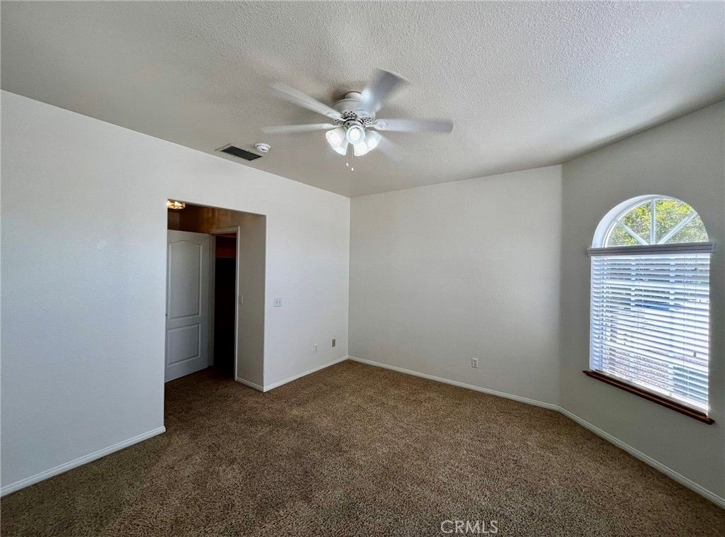 Image 54 of property listing at 20230 Quail Run Road, Apple Valley, CA 92308