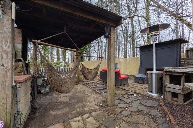 6376 S Skyline Drive, Douglasville, GA 30135