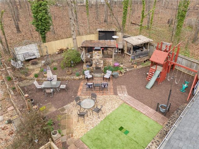 6376 S Skyline Drive, Douglasville, GA 30135