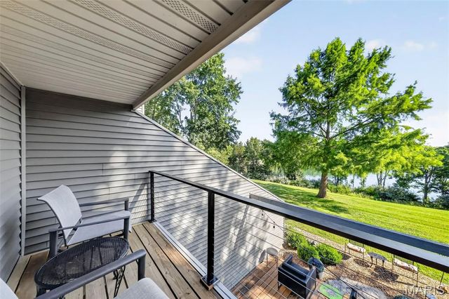 15 Lionshead Ridge Drive, Innsbrook, MO 63390