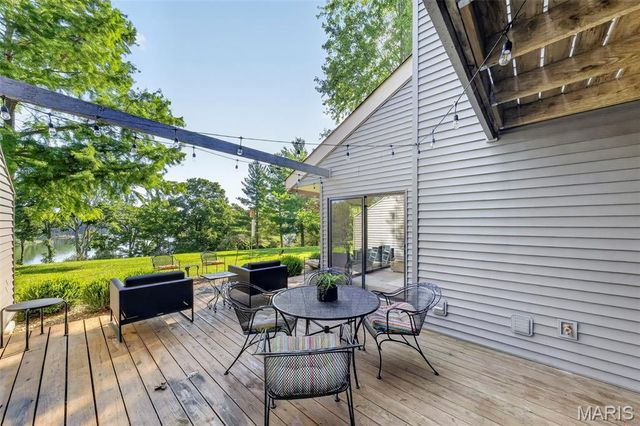 15 Lionshead Ridge Drive, Innsbrook, MO 63390