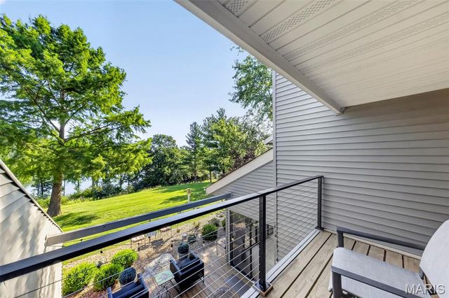 15 Lionshead Ridge Drive, Innsbrook, MO 63390