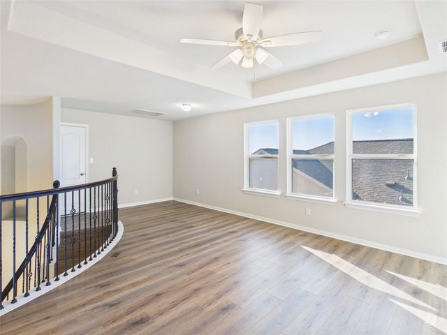 310 Hibiscus DR, Hutto, TX 78634