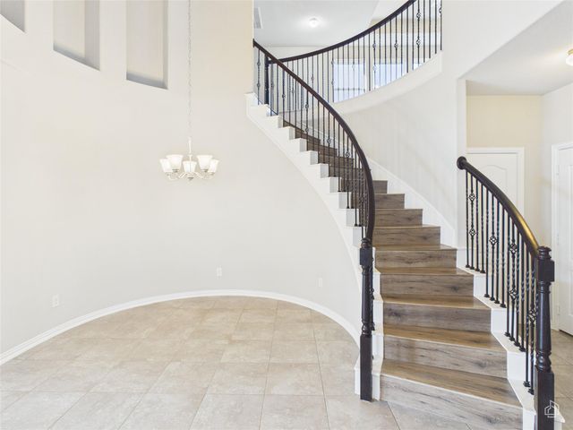 310 Hibiscus DR, Hutto, TX 78634