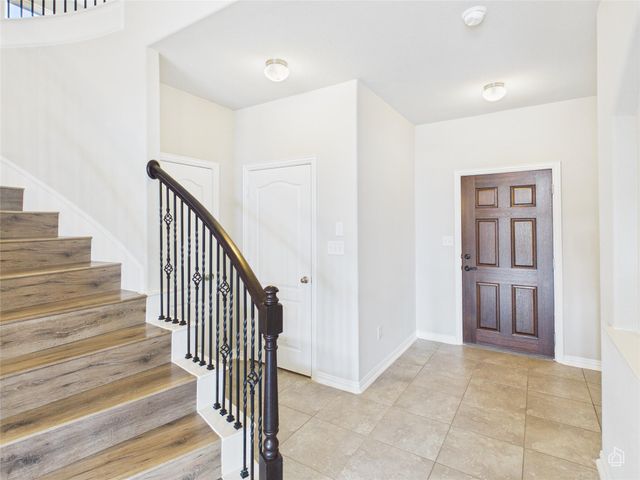 310 Hibiscus DR, Hutto, TX 78634