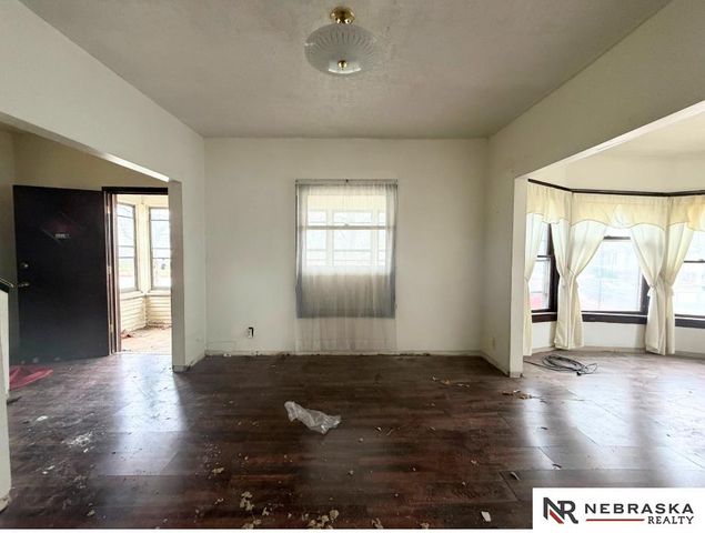 3718 N 23rd Street, Omaha, NE 68110