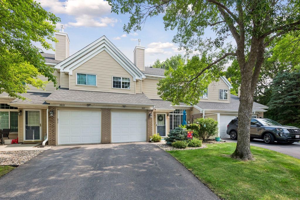 18119 Settlers Way, Eden Prairie, MN 55347 — photo 2