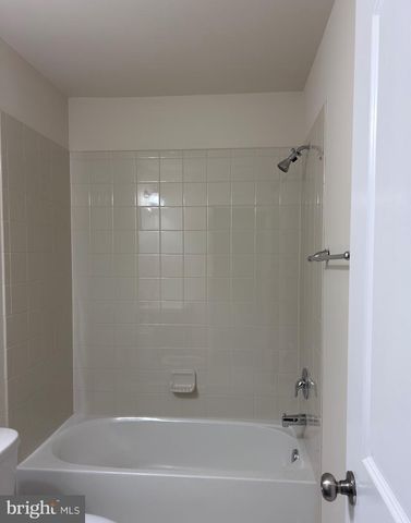 9623 SMITHVIEW PL, Lanham, MD 20706